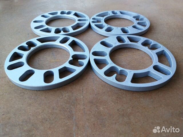Проставки для увеличения вылета колес на 10 новые