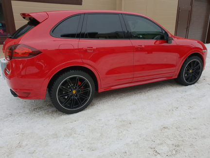 Porsche Cayenne, 2013