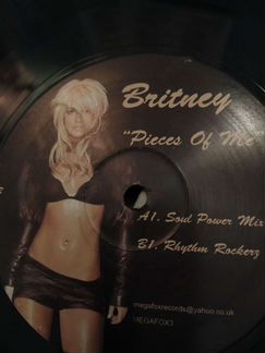 Бритая с пирса Britney винил бритни спирс remix