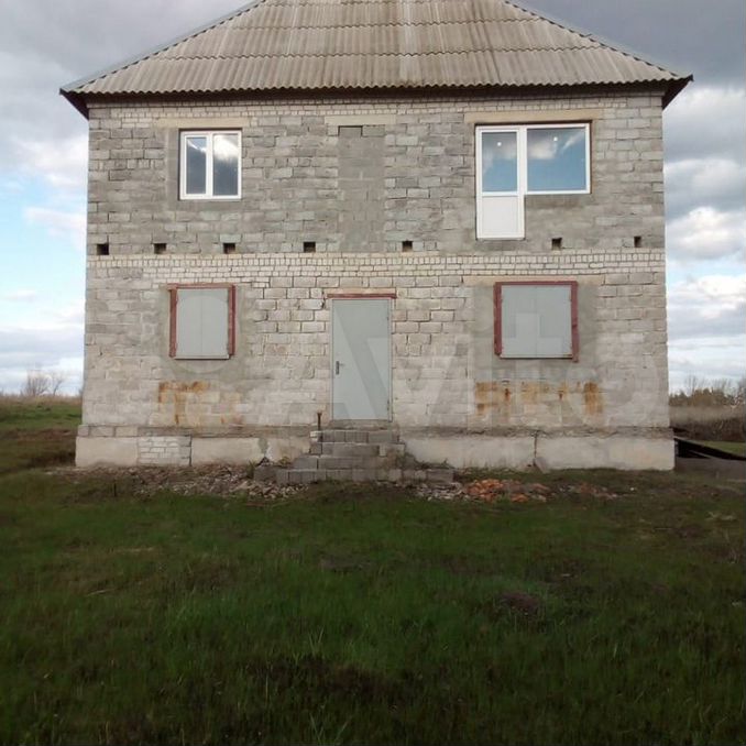 Бутырки липецк. Село Бутырки Липецкая область. Бутырки село дом замок. Г Липецк Грязинский район село Бутырки. Купить дом в Бутырках Грязинского района Липецкой области.