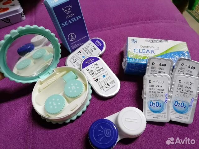 Контактные линзы разные новые