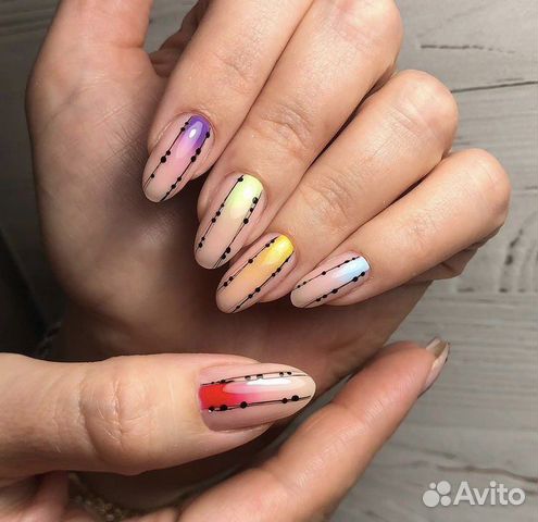 Маникюр и педикюр