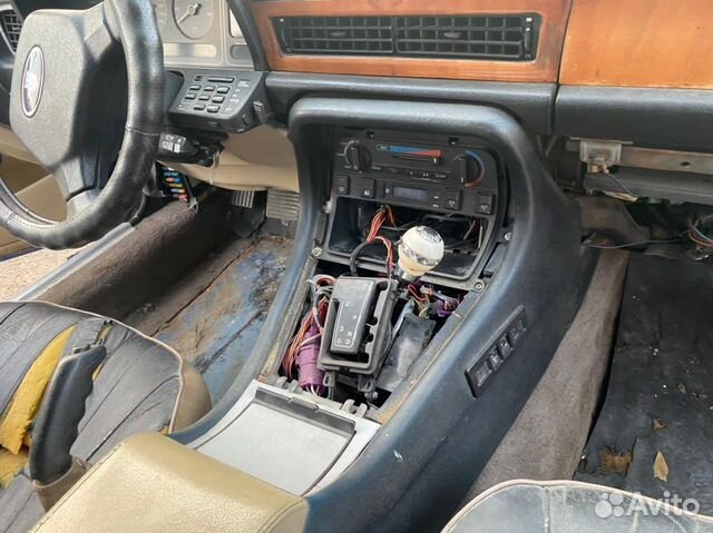 Центральная консоль Jaguar XJ6 XJ40