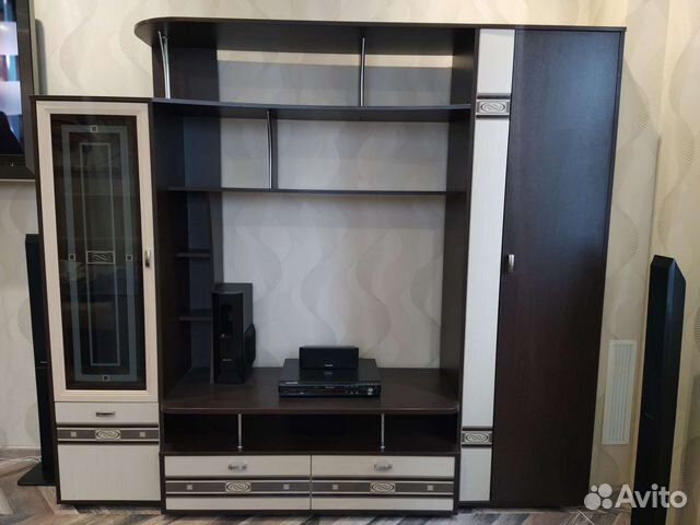 Стенка в гостиную фабрика DaVita б/у