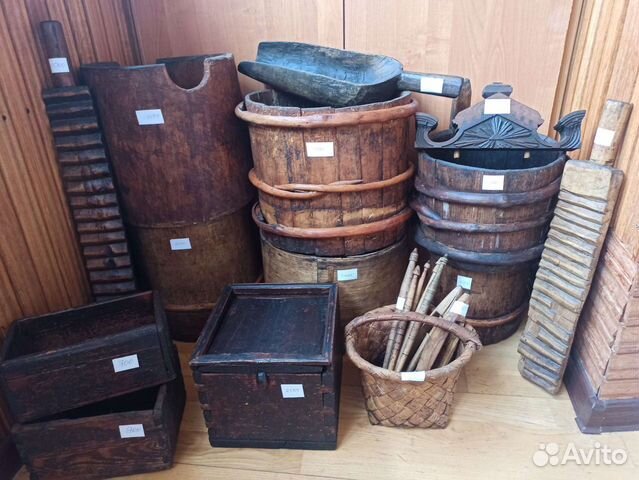 Старинные деревянные предметы быта Ведра