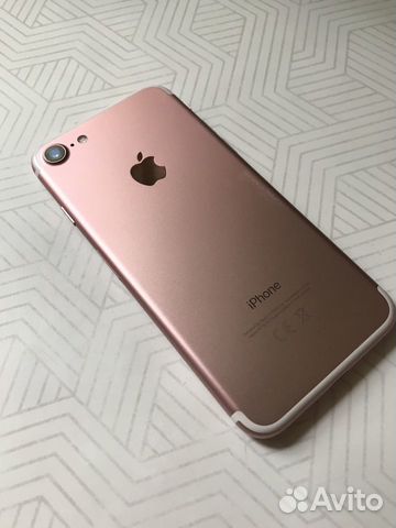 Телефон iPhone 7 32gb