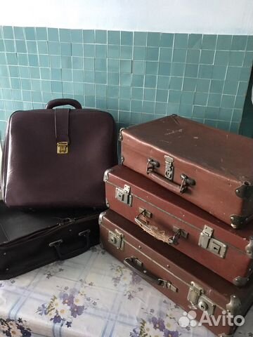 Чемодан фибровый, винтажный