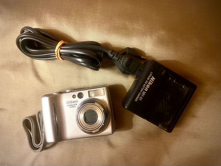 Nikon Coolpix 5200