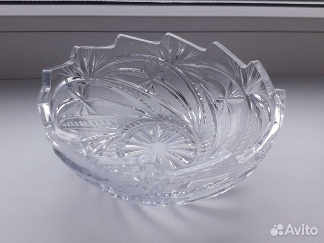 Хрустальная ваза