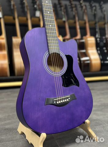 Акустическая гитара (новая)