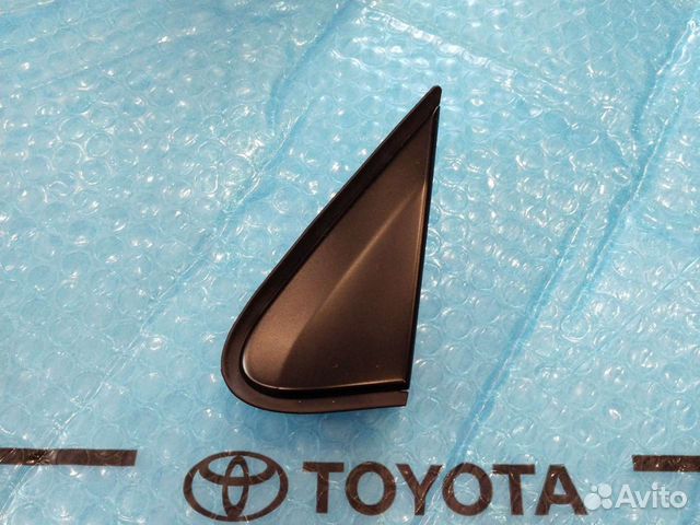 Накладка зеркала левая Land cruiser 200 08-11