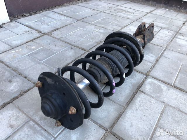 Стойка в сборе передняя левая Chevrolet Captiva