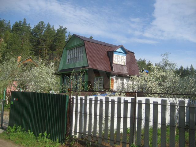 Дача 181,9 м² на участке 6,5 сот.