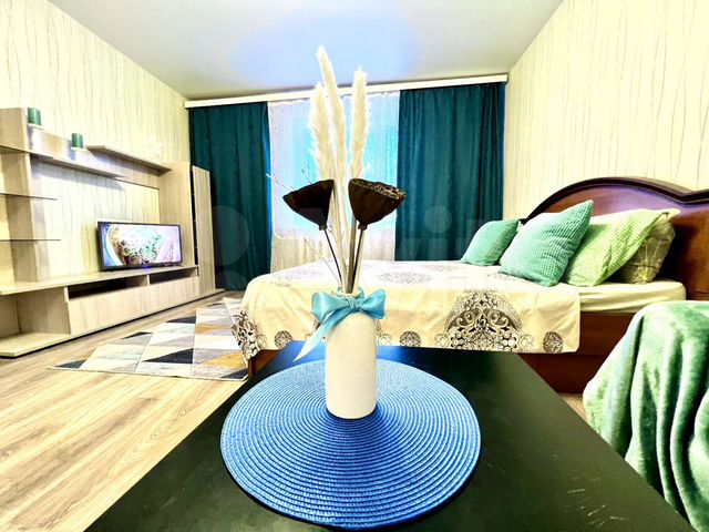 1-к. квартира, 47 м², 8/10 эт.