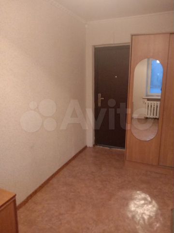 Комната 22,7 м² в 2-к., 2/9 эт.