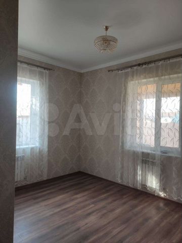 Дом 228 м² на участке 9 сот.