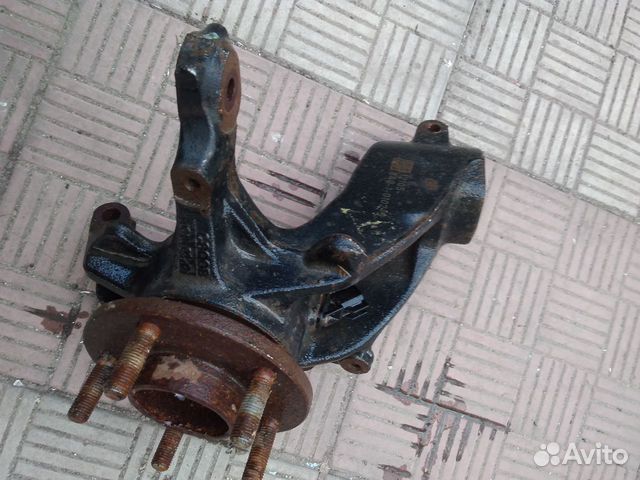 Ford Focus 3 поворотный кулак