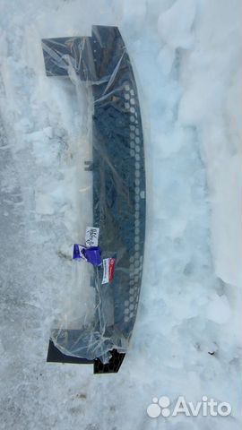 Пыльник / дефлектор/ усилитель переднего бампера