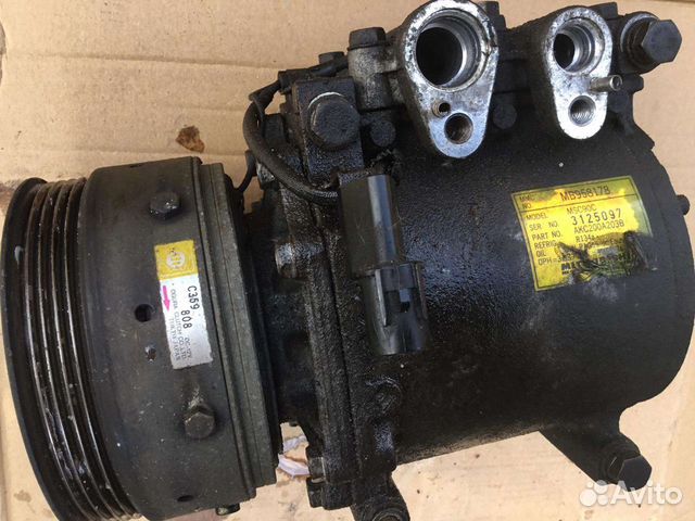 Радиатор Митсубиси Каризма