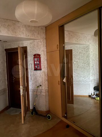 3-к. квартира, 112,2 м², 3/10 эт.