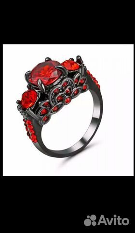 Модные кольцо