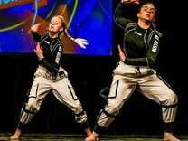 современная хореография лабиринт. нью фитнес гольяново. тренажерный зал в гольяново. алина дырман степ. танцы гольяново.