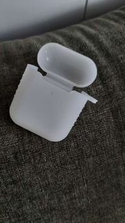 Чехол для наушников airpods новый