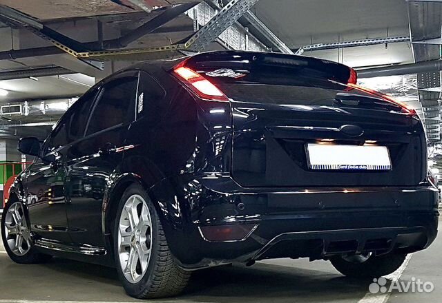 Накладка заднего бампера Zetec S на Ford Focus 2