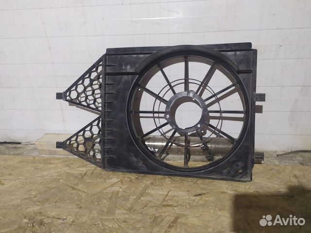 Кожух вентилятора Volkswagen Polo 6RU121207B