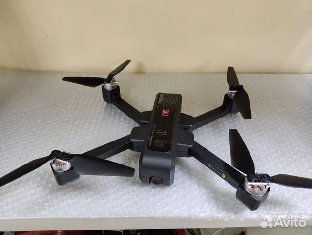 Квадрокоптер с камерой 4 К и gps MJX Bugs B4W 4K
