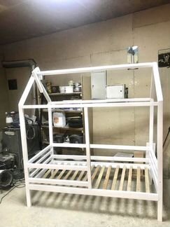 Кровать домик 160*80