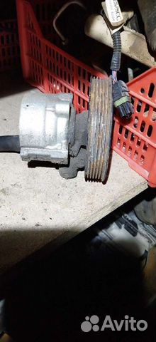 Насос Гура Логан Ларгус