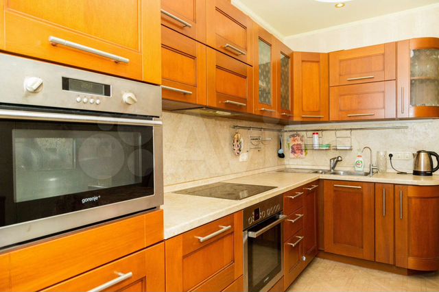 1-к. квартира, 38 м², 2/10 эт.