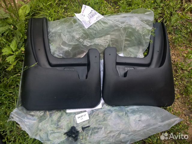 Брызговики передние Kia Rio