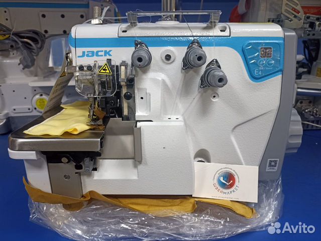Оверлок 3-х ниточный швейный Jаck E4-3-02/233