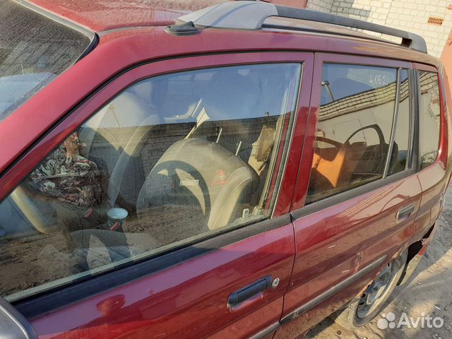 Стекла дверей Mazda Demio