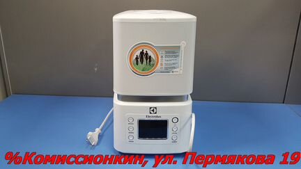 Увлажнитель воздуха Electrolux OCT1510