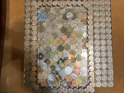 Книга из монет номиналом 1 копейка