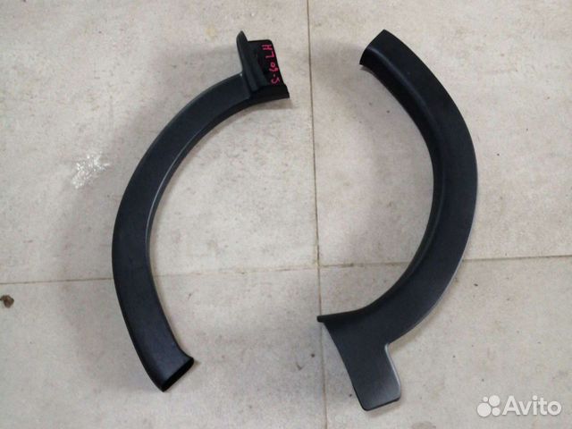 Накладка на петли багажника на volvo s 60 2