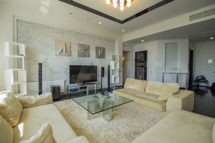 3-к. апартаменты, 159,7 м², 4/9 эт.