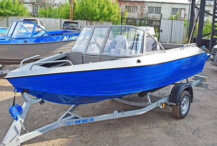 Новая моторная лодка (катер) Неман 450 DC