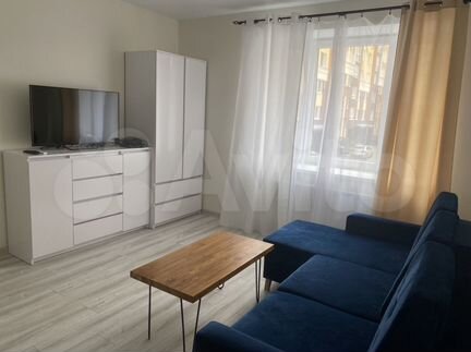 2-к. квартира, 64 м², 1/9 эт.