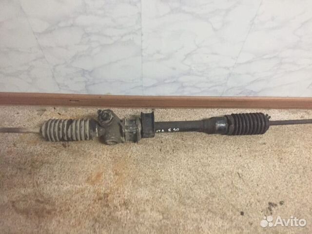 Рулевая рейка Toyota Corolla E90