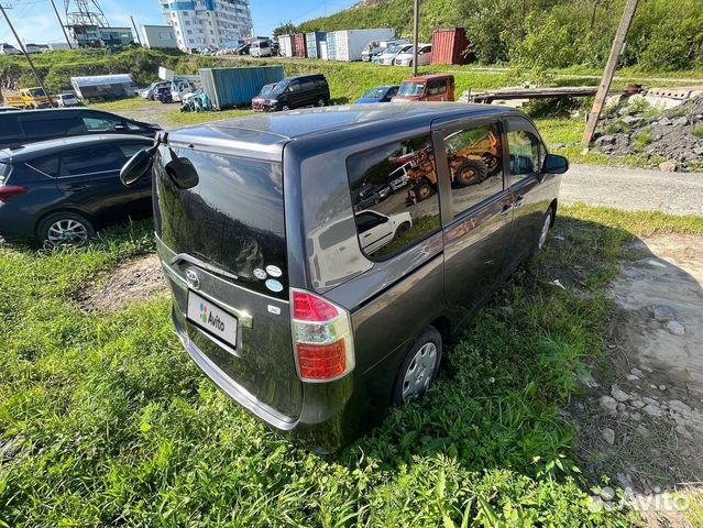 Toyota Noah 2.0 CVT, 2009, битый, 110 000 км