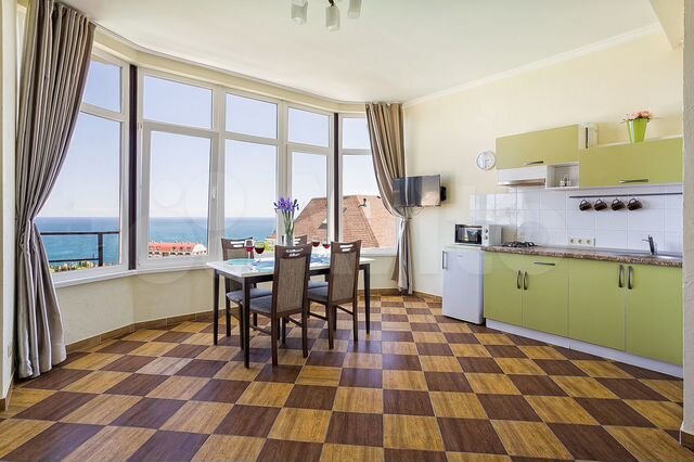 1-к. квартира, 43 м², 3/5 эт.