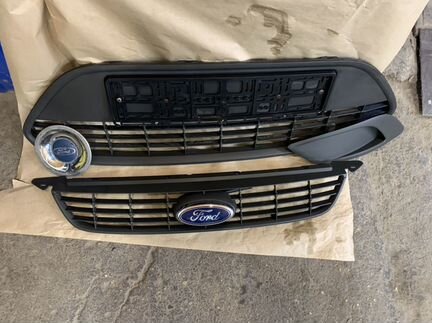 Решетка радиатора Ford Focus 2 Рейсталинг
