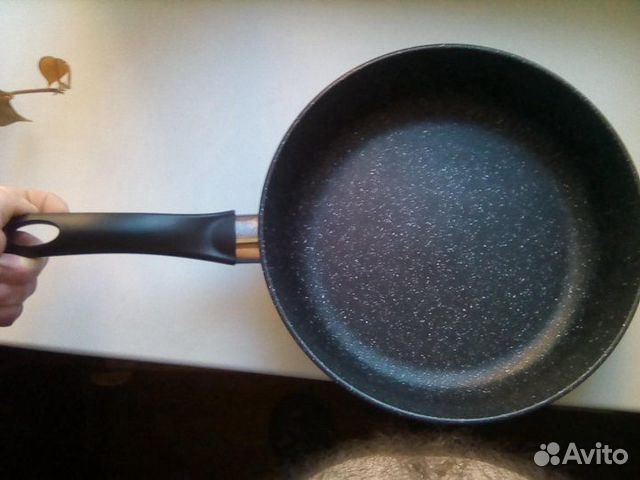 Сковорода новая 26см антиприг.покрытием