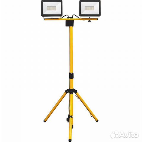 Прожектор светодиодный на штативе 2*30вт 2*2700лм