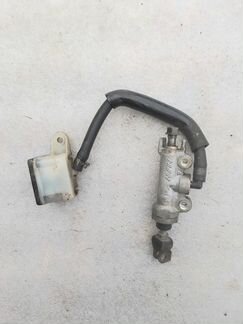 Honda vtr1000f Firestorm тормозной цилиндр