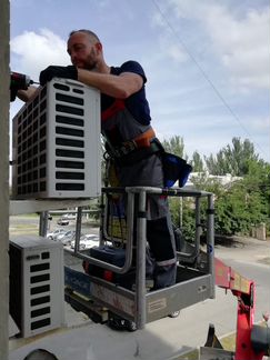 Ремонт и обслуживание сплит систем